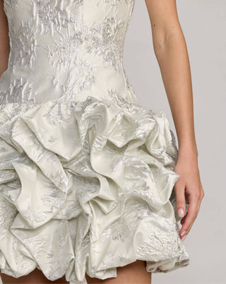Vestido Curto Brocado Pérola com Saia Balão