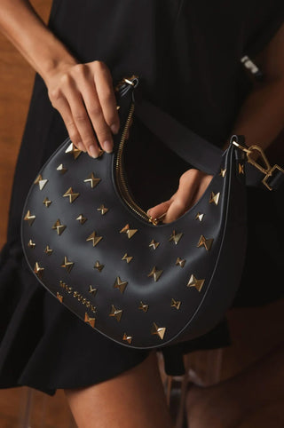 Bolsa Hobo Essencial em Couro Nobre